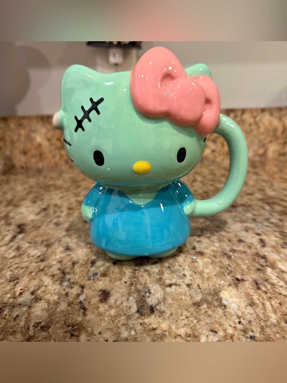 New Sanrio Hello Kitty Green Green Halloween Frankenstein Zombie 3D Mug Cup